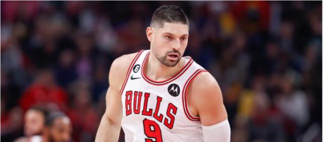 开云体育-补强内线！勇士无视吉米·巴特勒 觊觎公牛两双机器