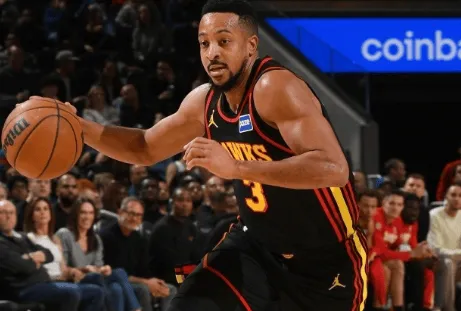 麦科勒姆被交易到老鹰后出战6场比赛，老鹰取得2胜4负