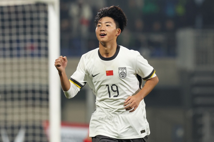 开云体育-媒体人：万项是国家级力捧未来之星，贝尔格莱德红星是造星工场